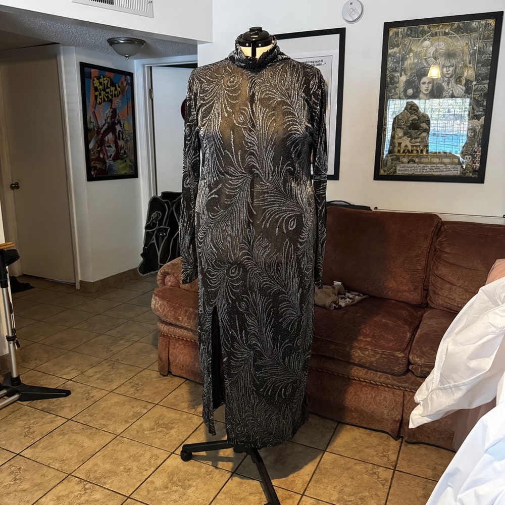 Elegant Long Sleeve Black and Silver Dress